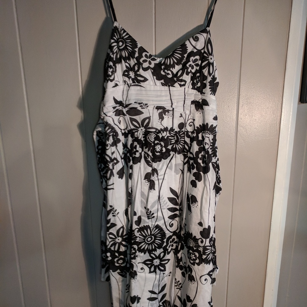 Black and White floral dress